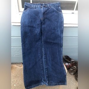 Men’s 32 x 30 dark wash blue denim jeans